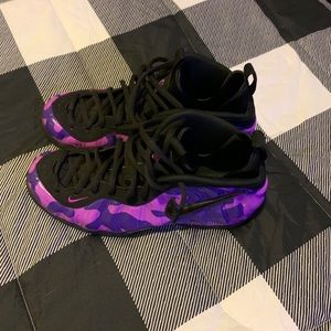 Nike foamposite purple camo